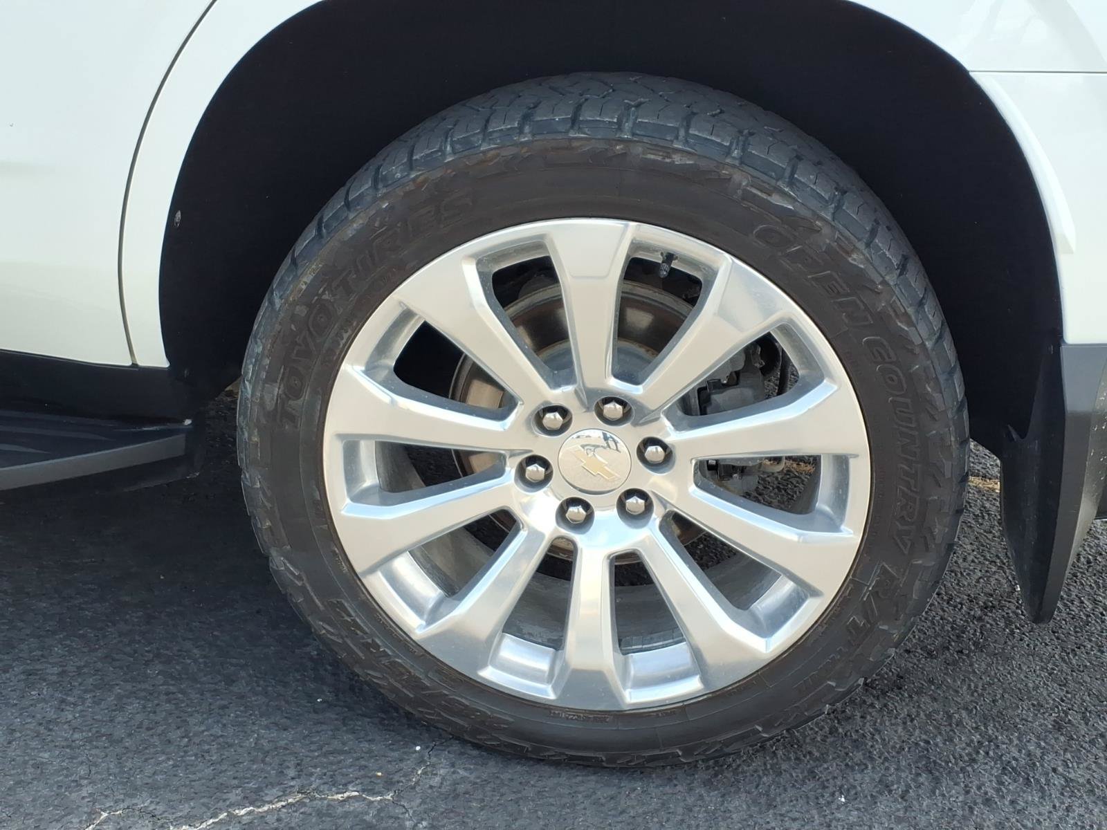 Used 2022 Chevrolet Tahoe Premier w/ Texas Edition RWD image 23