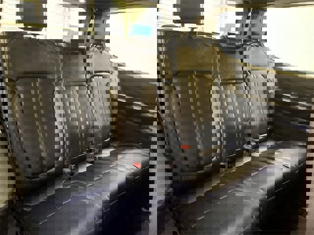 Used 2023 Jeep Wagoneer Series III w/ Preferred Equipment Group image 7