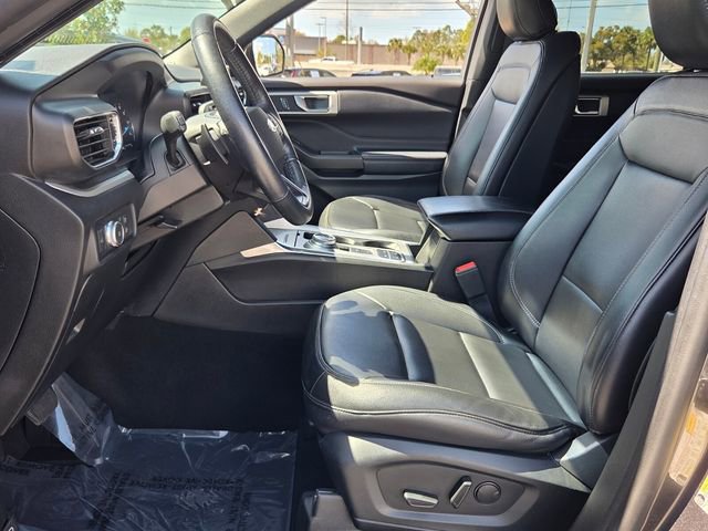 Certified 2020 Ford Explorer XLT w/ Equipment Group 202A image 12
