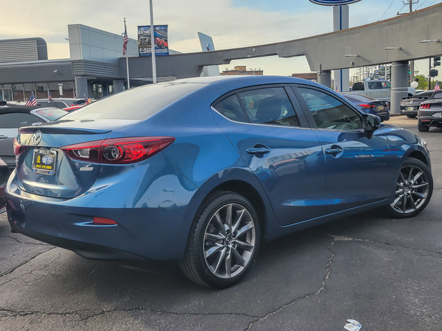 Used 2018 MAZDA MAZDA3 Touring FWD image 7