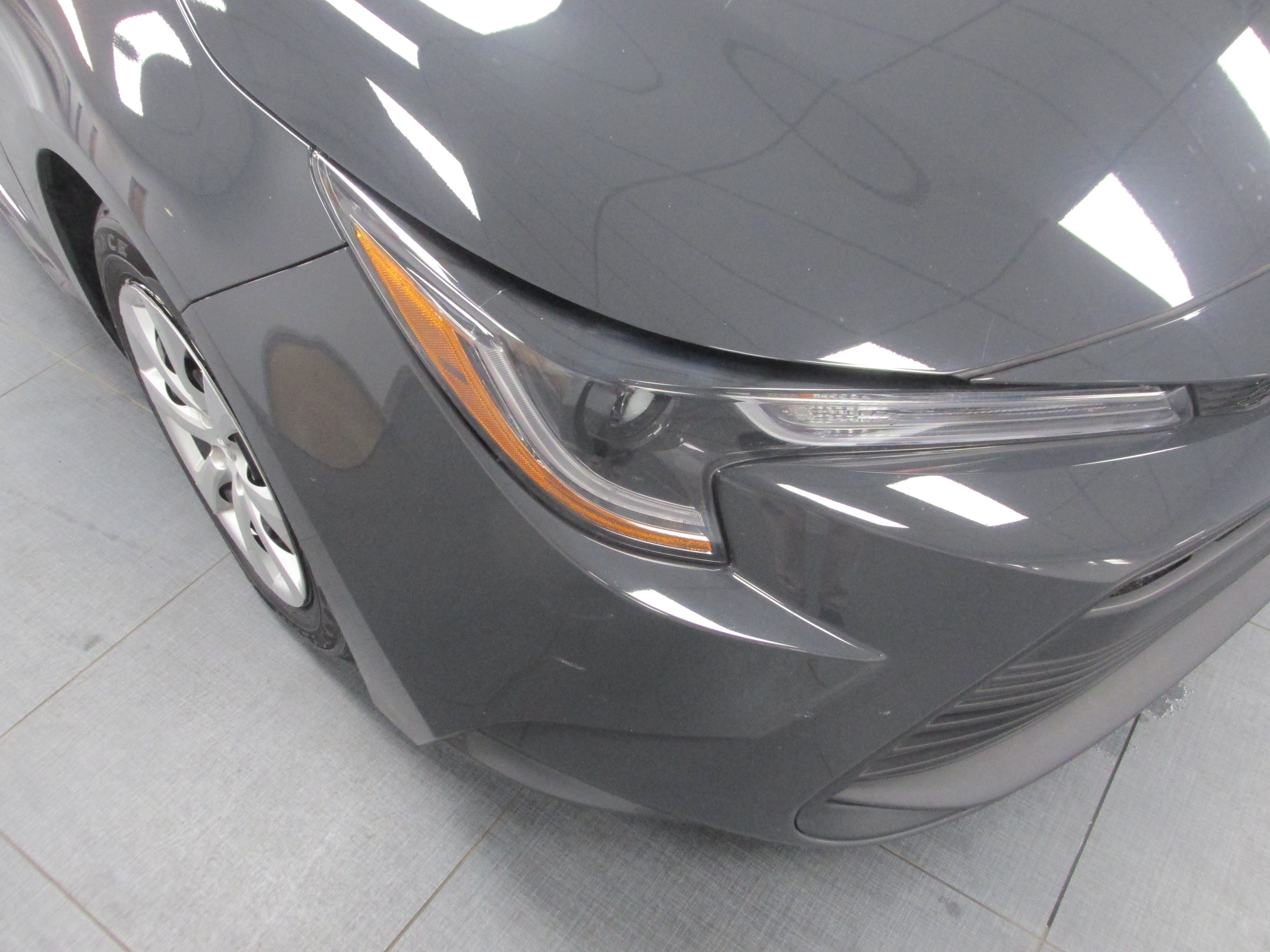 Used 2025 Toyota Corolla LE FWD image 10