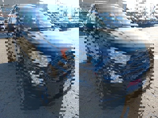 Certified 2022 Ford EcoSport S image 2