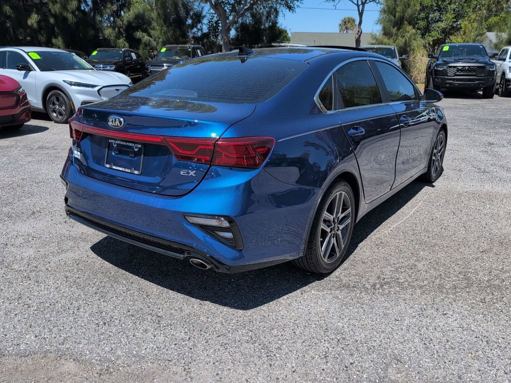 Used 2021 Kia Forte EX image 3