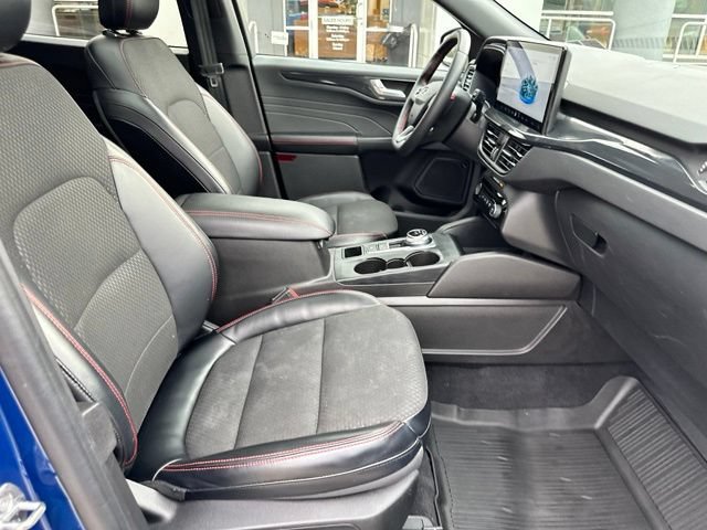 Certified 2023 Ford Escape ST-Line Select w/ Tech Pack #2 AWD/4WD image 56