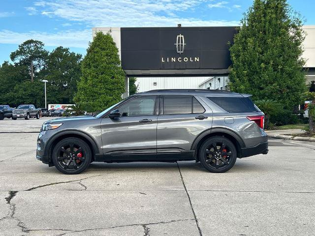 Certified 2022 Ford Explorer ST w/ ST Street Pack RWD image 2