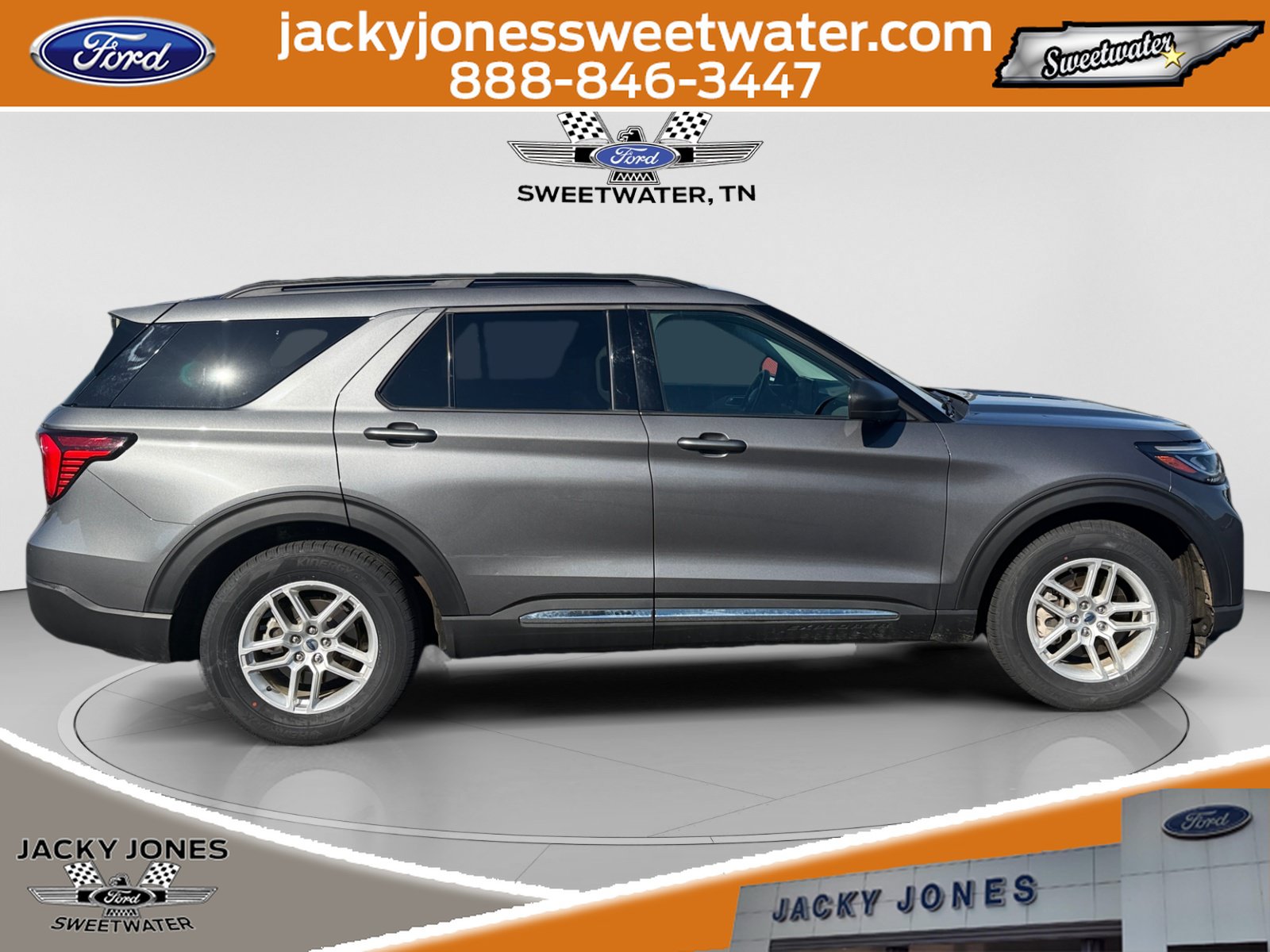 Certified 2025 Ford Explorer Active w/ Active Comfort Package RWD image 6