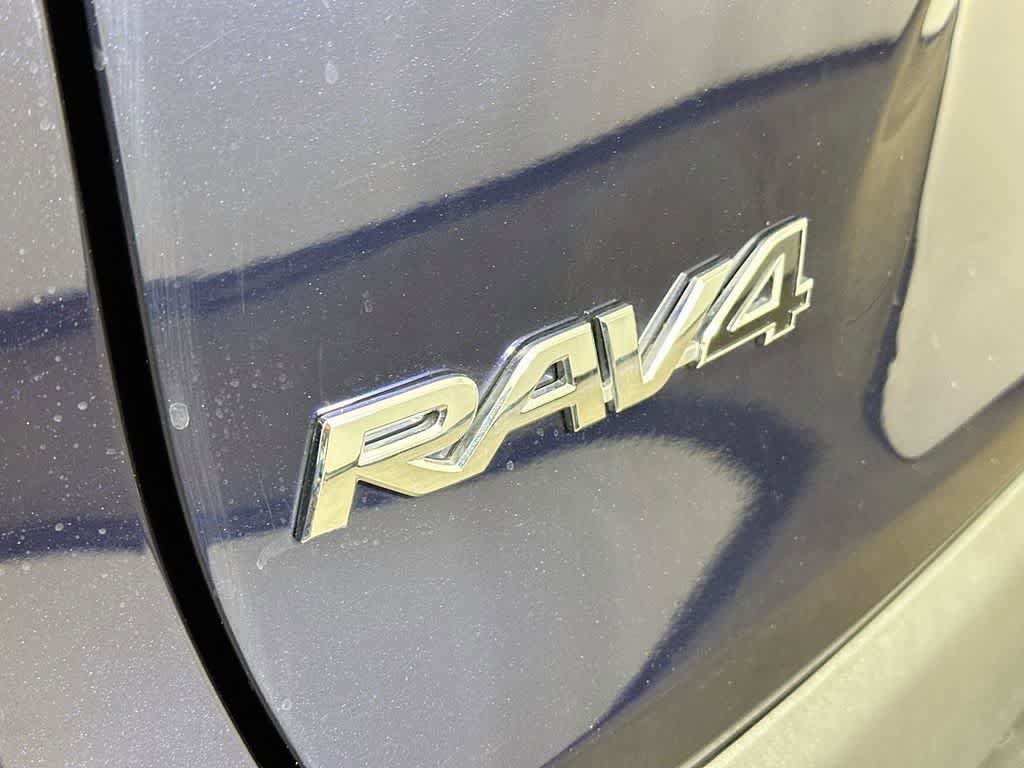 Used 2025 Toyota RAV4 XLE FWD image 7