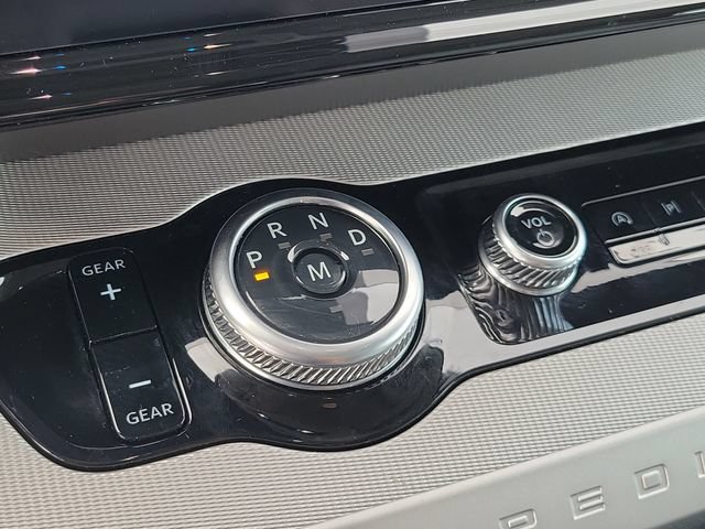 Certified 2025 Ford Expedition Active AWD/4WD image 15