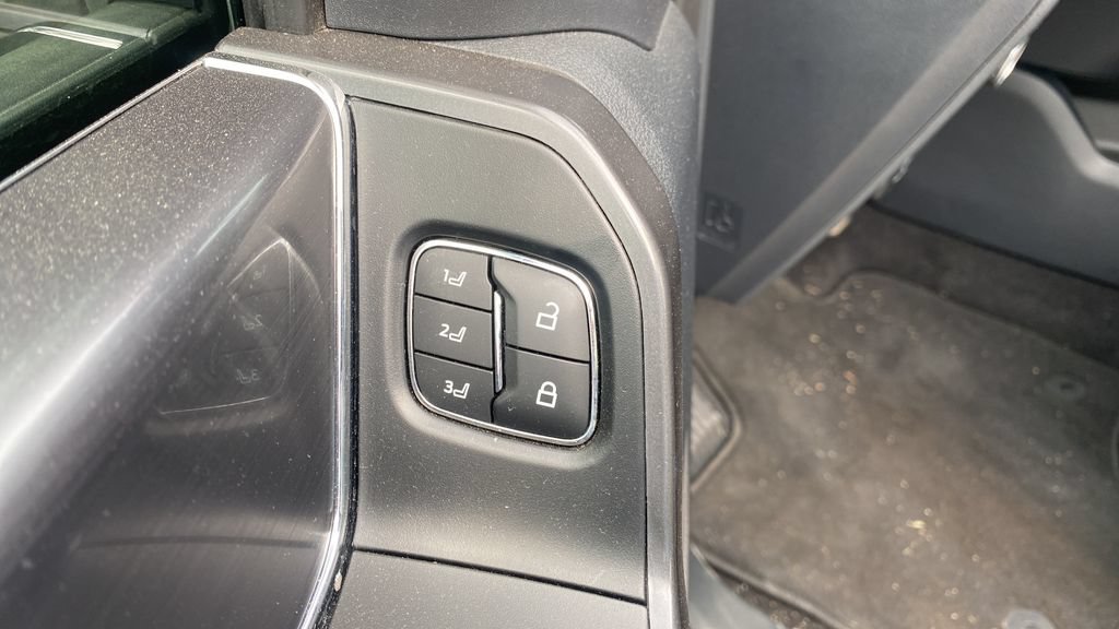Certified 2024 Ford F150 Lariat AWD/4WD image 30