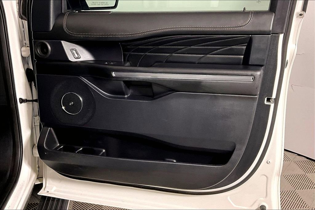 Certified 2021 Ford Expedition Platinum image 19