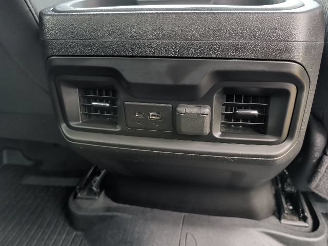 Used 2021 Chevrolet Silverado 1500 LT Trail Boss w/ Convenience Package II AWD/4WD image 33