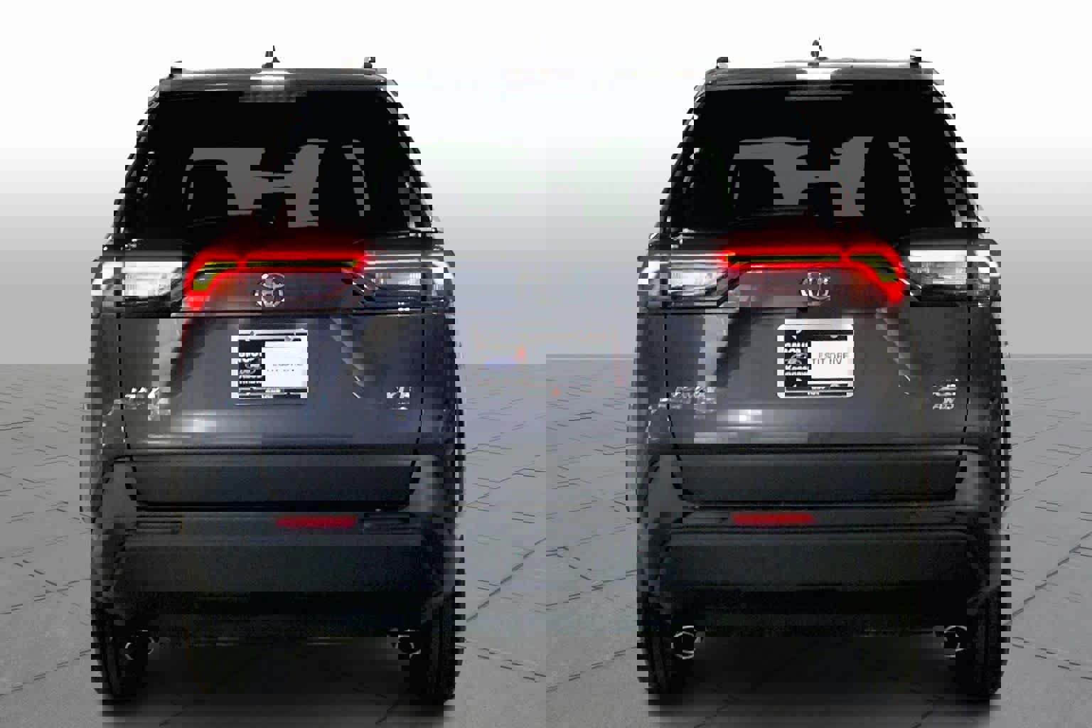 Used 2024 Toyota RAV4 XLE image 3