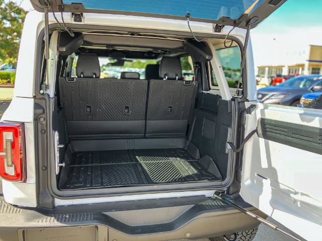 Certified 2025 Ford Bronco Badlands w/ Sasquatch Package AWD/4WD image 11