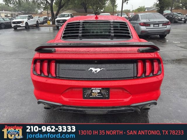 Certified 2022 Ford Mustang Premium RWD image 3
