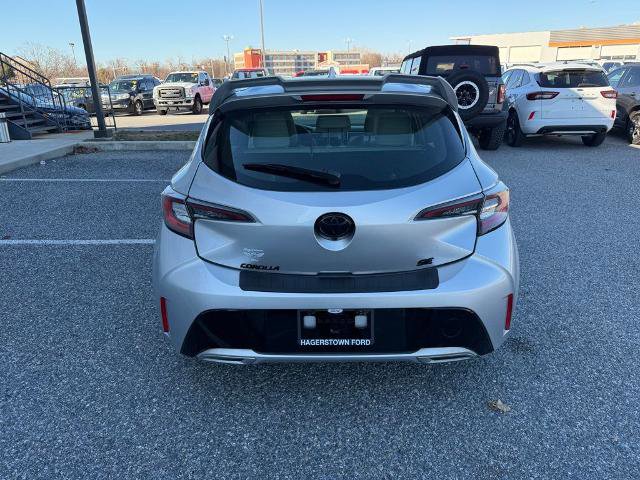 Used 2022 Toyota Corolla SE w/ SE Preferred Package image 7