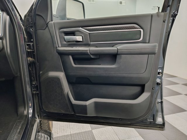 Used 2025 RAM 2500 Big Horn AWD/4WD image 14