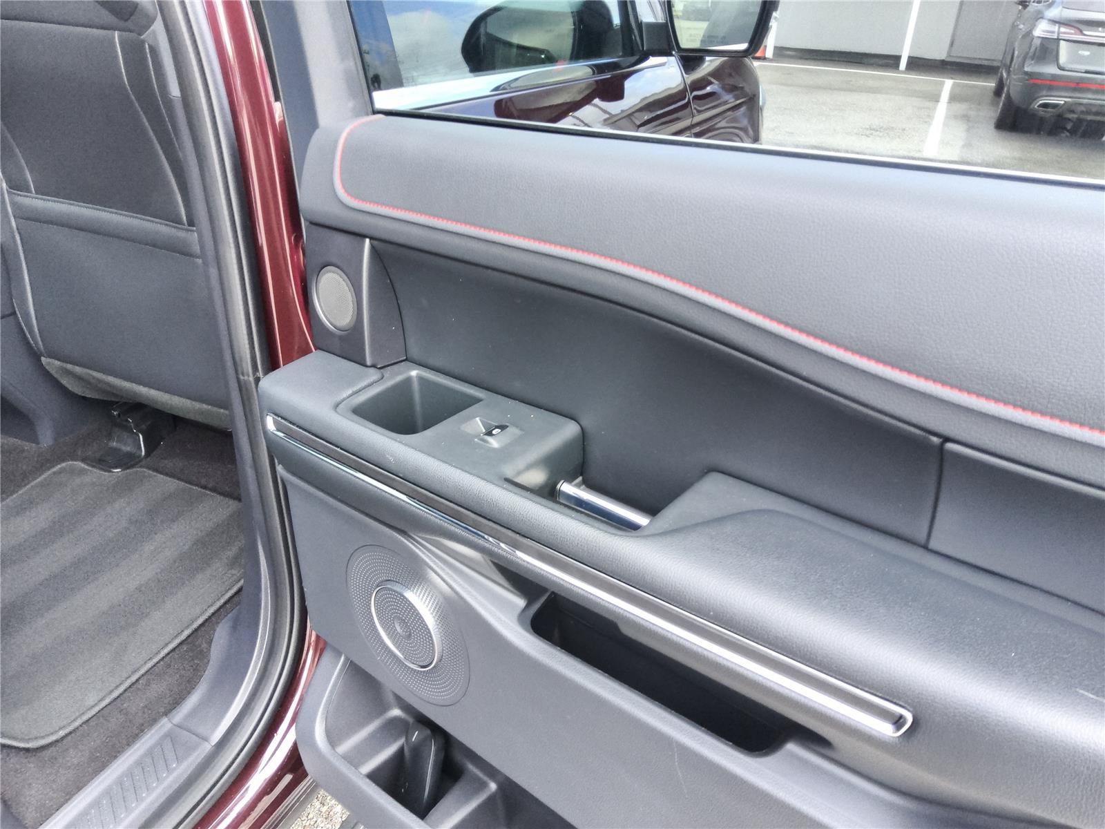 Certified 2023 Ford Expedition Max Limited RWD image 27