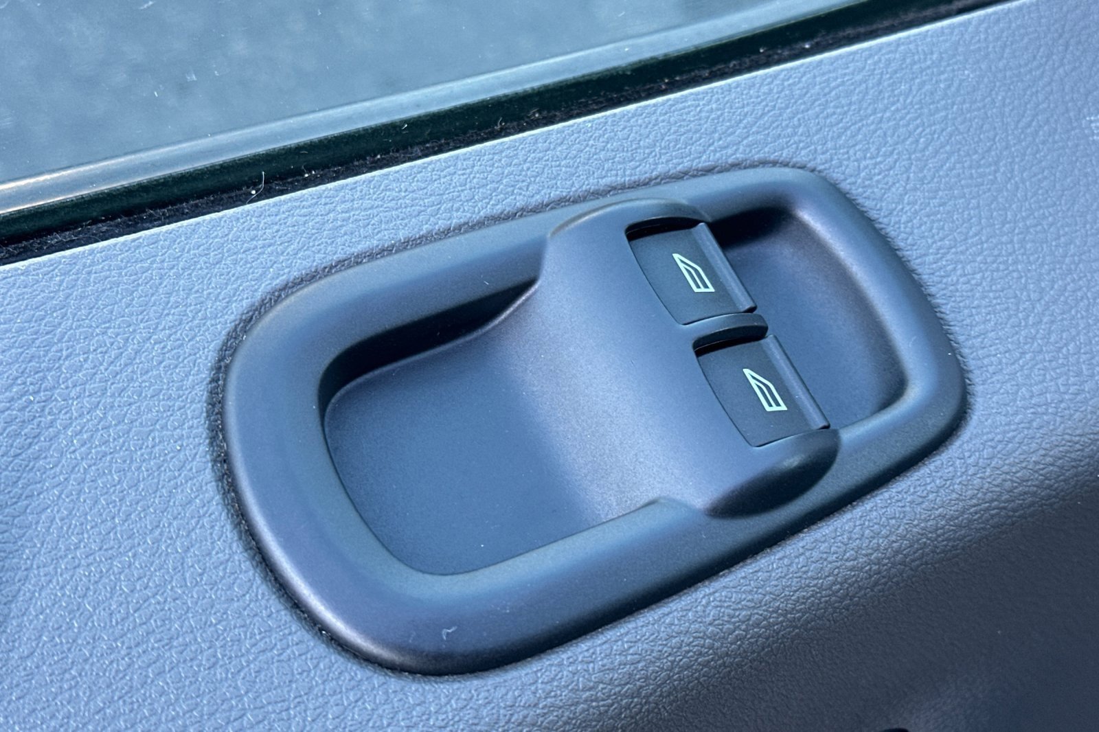 Certified 2021 Ford Transit 350 XLT image 12