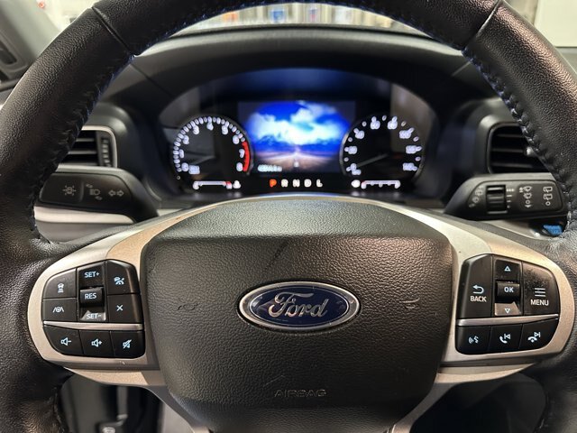 Certified 2023 Ford Explorer XLT w/ Equipment Group 202A AWD/4WD image 14