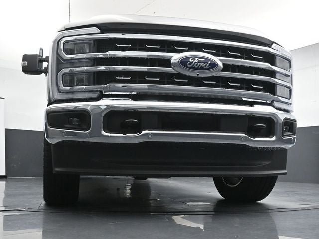 Certified 2025 Ford F350 Lariat w/ Lariat Ultimate Package AWD/4WD image 32