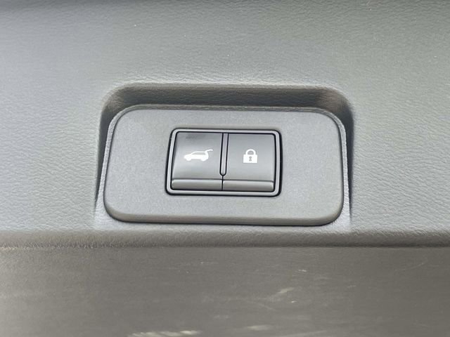 Used 2021 Nissan Rogue SL AWD/4WD image 13