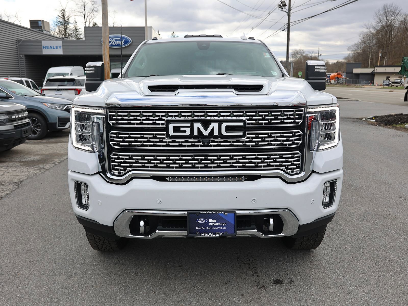 Used 2022 GMC Sierra 2500 Denali w/ Denali Ultimate Package image 8