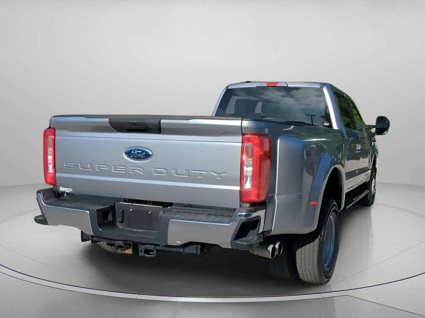 Certified 2024 Ford F350 XLT AWD/4WD image 26