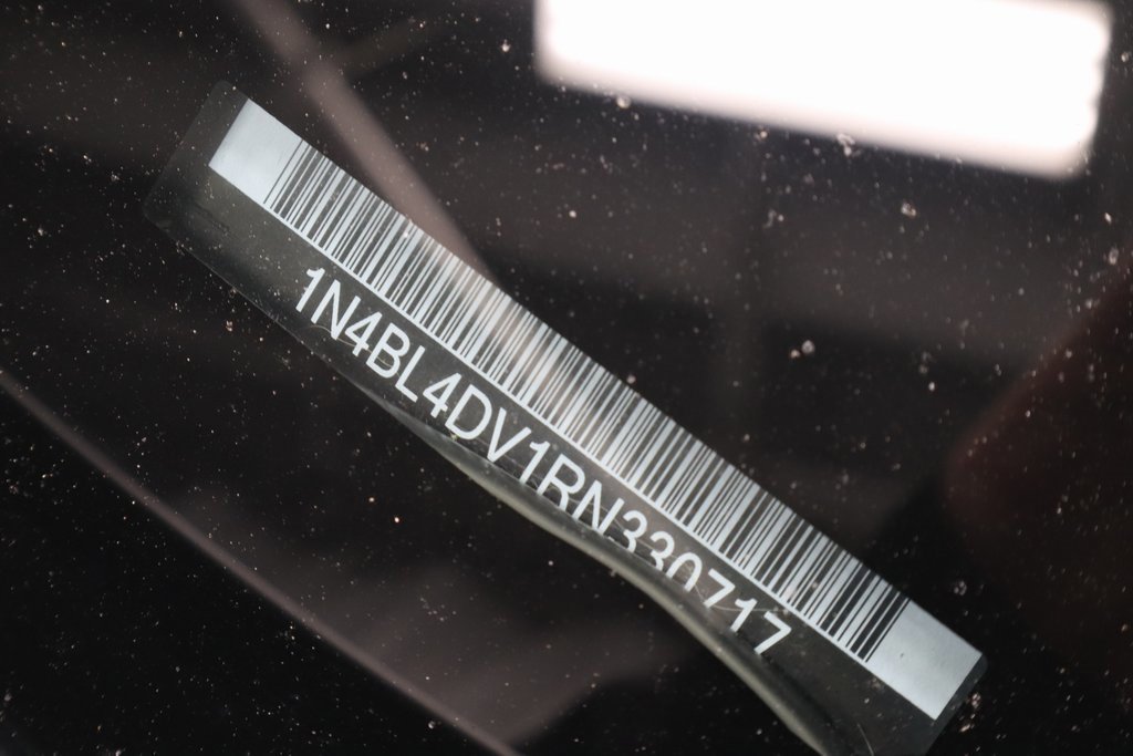 Used 2024 Nissan Altima 2.5 SV image 32