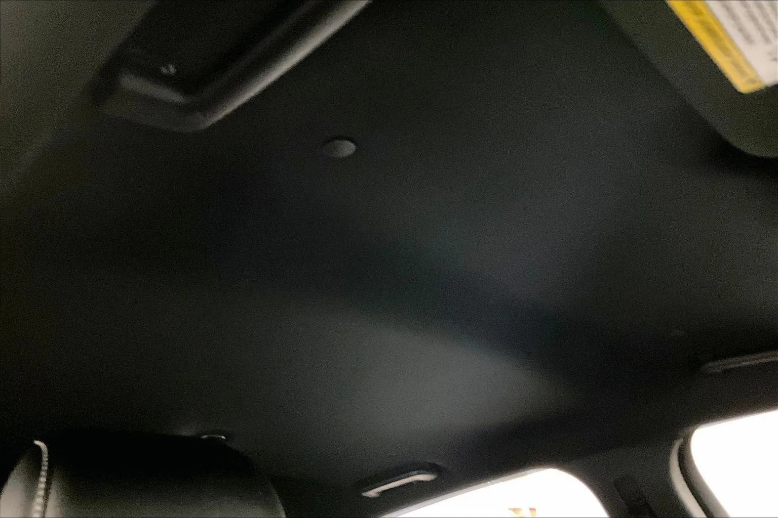 Certified 2022 Ford Edge ST image 21