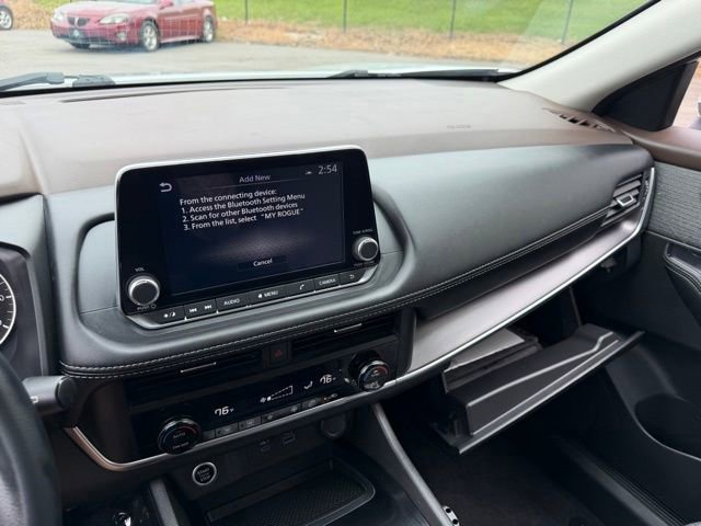 Used 2023 Nissan Rogue SV AWD/4WD image 20