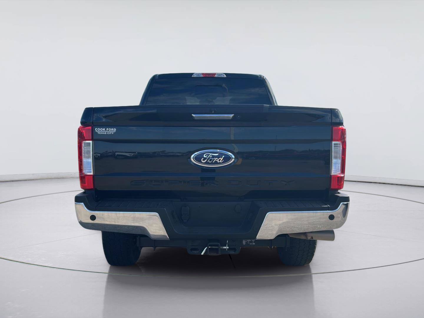 Certified 2019 Ford F250 Lariat w/ FX4 Off-Road Package AWD/4WD image 5