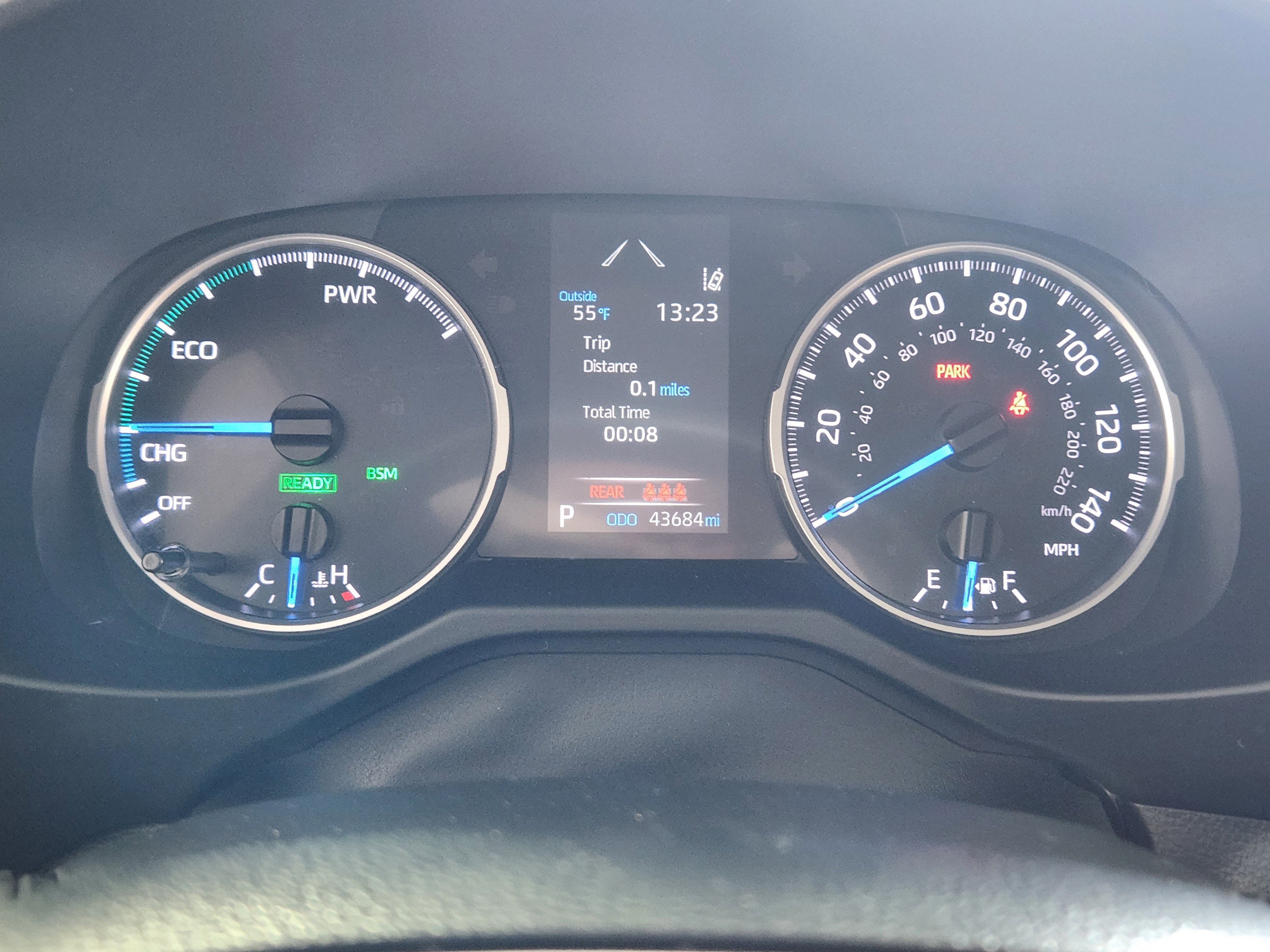 Used 2020 Toyota RAV4 XLE image 20