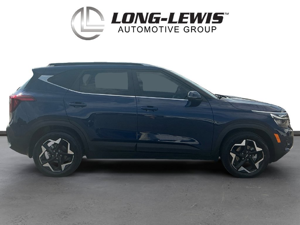Used 2024 Kia Seltos EX FWD image 8