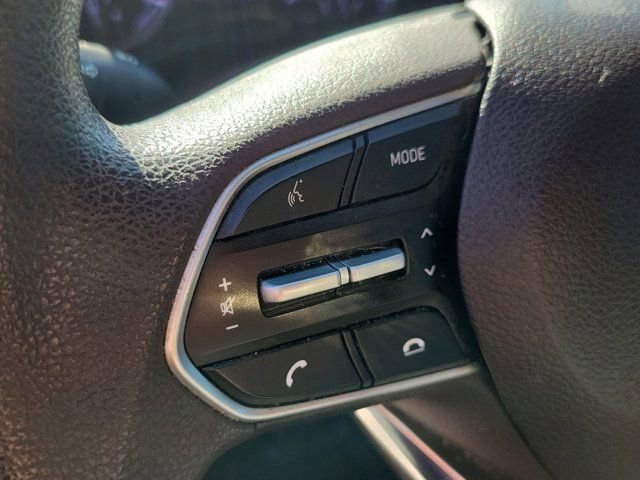 Used 2020 Hyundai Santa Fe SE FWD image 23