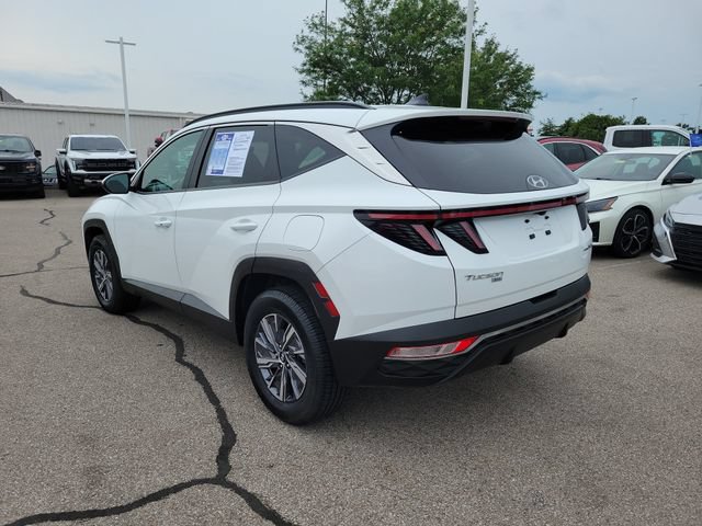 Used 2022 Hyundai Tucson Blue w/ Cargo Package AWD/4WD image 3