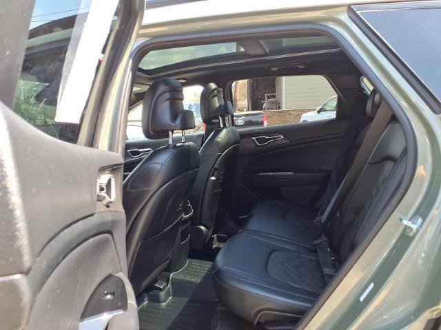 Used 2023 Kia Sportage X-Line w/ X-Line Premium Package AWD/4WD image 15
