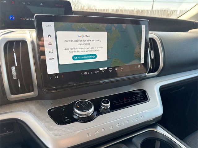 Certified 2025 Ford Expedition Active image 25