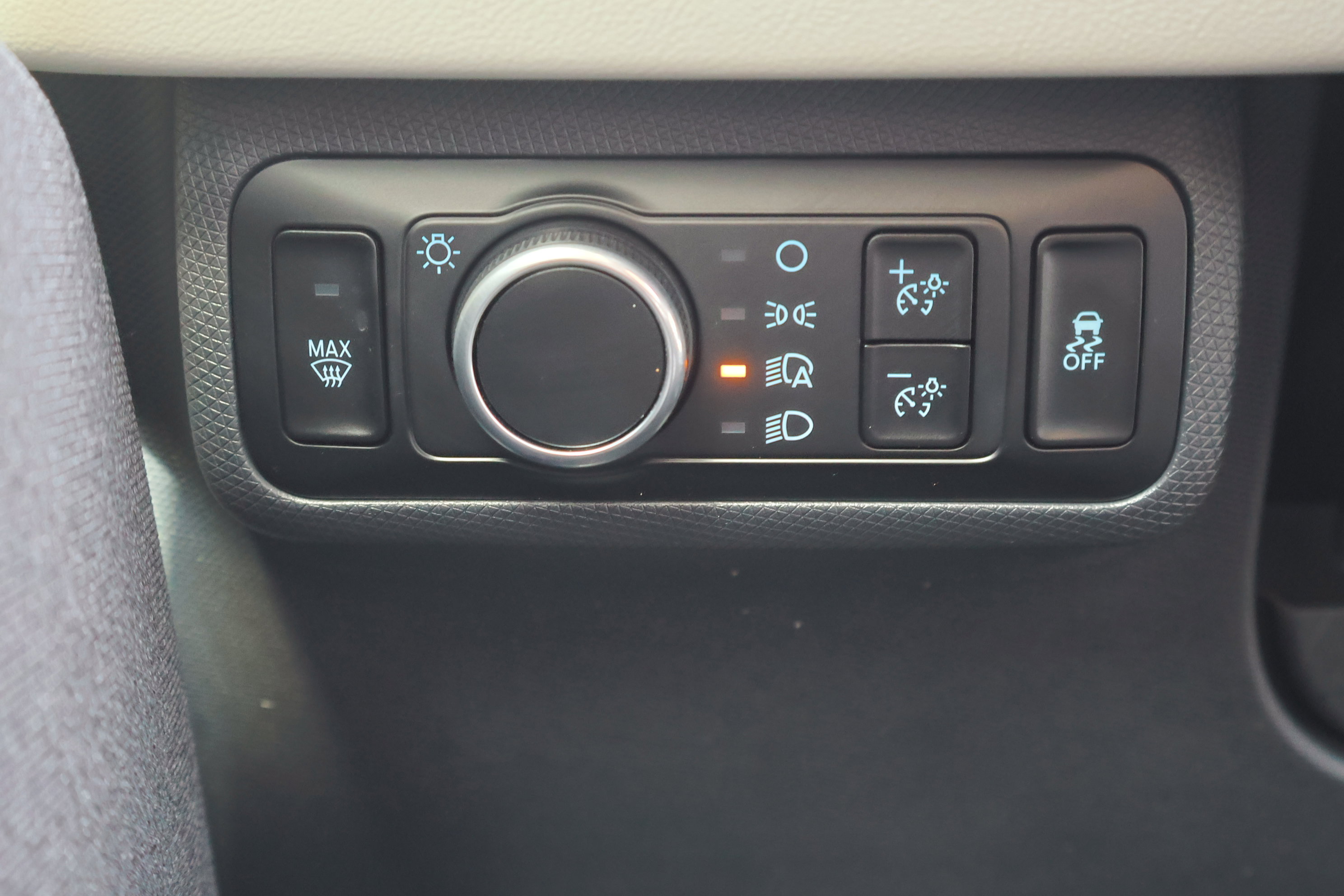 Certified 2024 Ford Mustang Mach-E Premium image 17