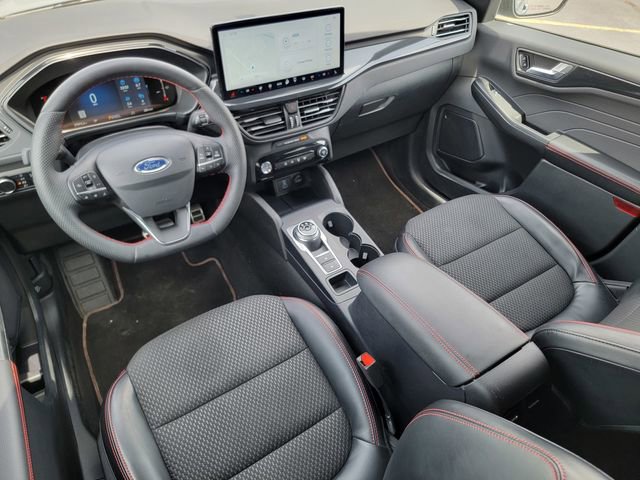Certified 2023 Ford Escape ST-Line w/ Tech Pack #1 AWD/4WD image 38