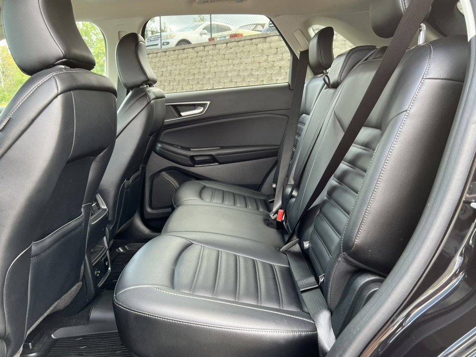 Certified 2022 Ford Edge SEL w/ Convenience Package image 11