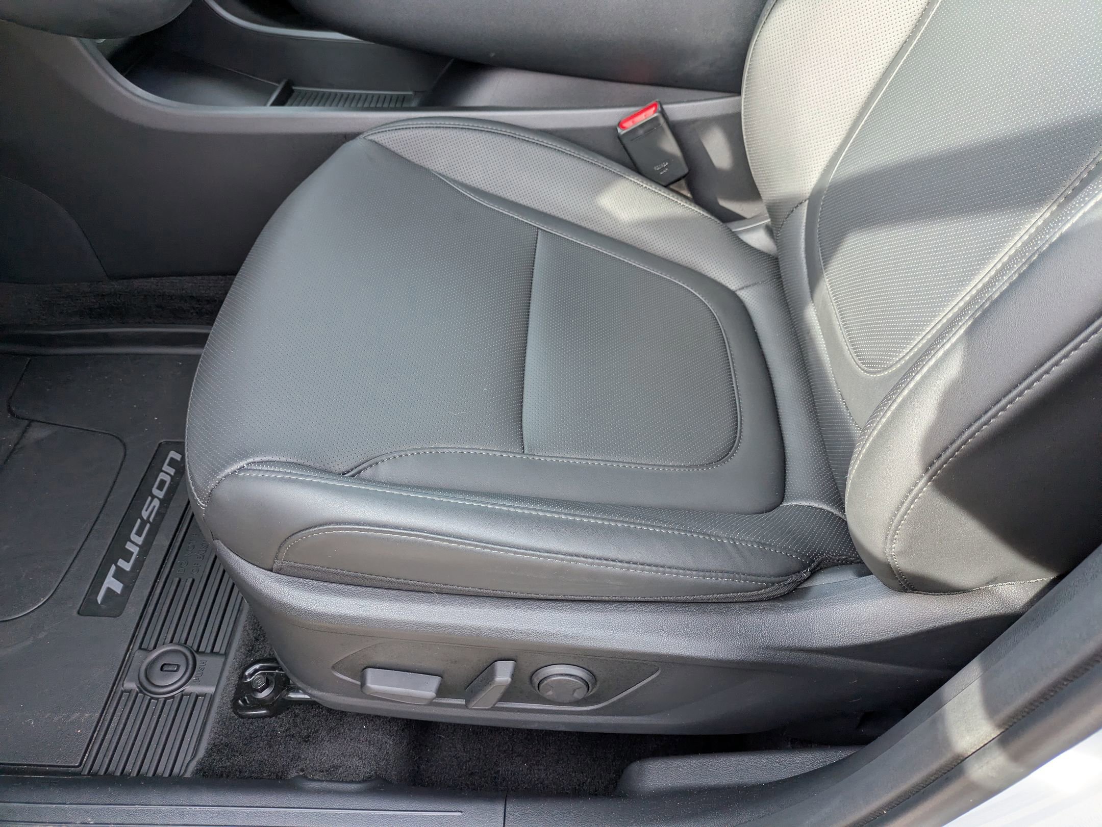 Used 2025 Hyundai Tucson SEL image 13