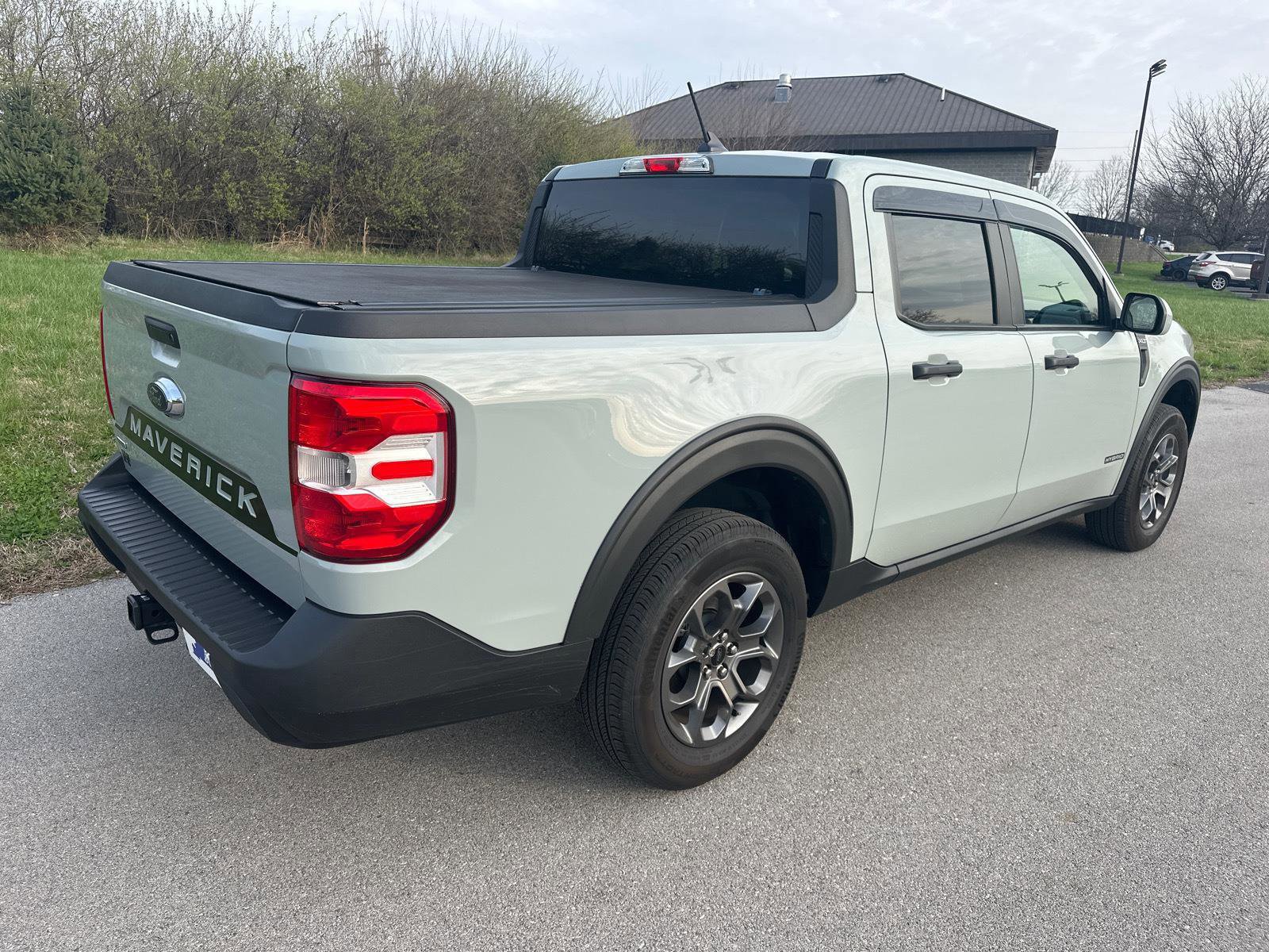 Certified 2023 Ford Maverick XLT w/ XLT Luxury Package image 3