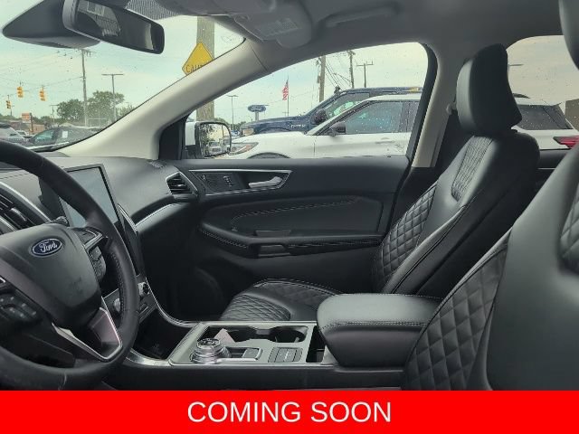 Certified 2024 Ford Edge Titanium AWD/4WD image 4