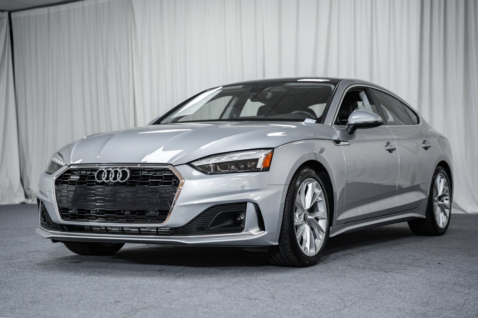 Used 2023 Audi A5 2.0T Premium Plus w/ Premium Plus AWD/4WD image 3