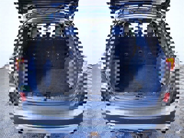 Certified 2020 Ford Escape Titanium image 10