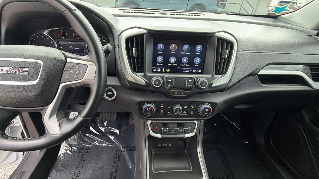Used 2024 GMC Terrain SLT FWD image 20