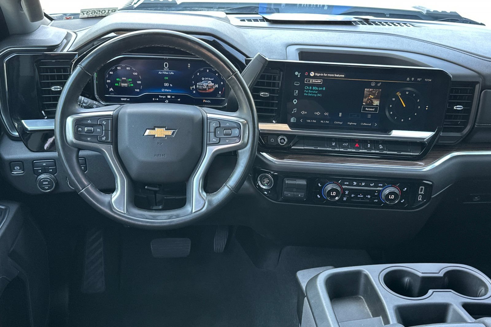 Used 2025 Chevrolet Silverado 2500 LT AWD/4WD image 13