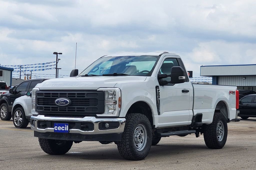 Certified 2024 Ford F250 XL w/ XL Off-Road Package AWD/4WD image 2