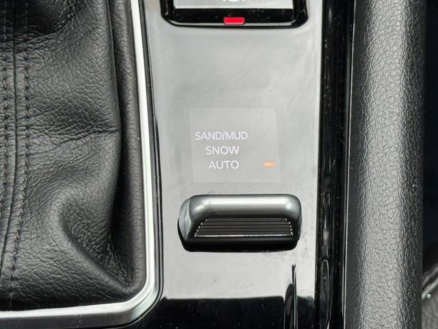 Used 2023 Jeep Compass Limited AWD/4WD image 7