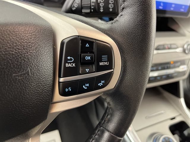 Certified 2024 Ford Explorer XLT w/ Equipment Group 202A RWD image 18